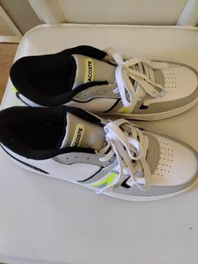 Lacosta original auntetic  size 9 new